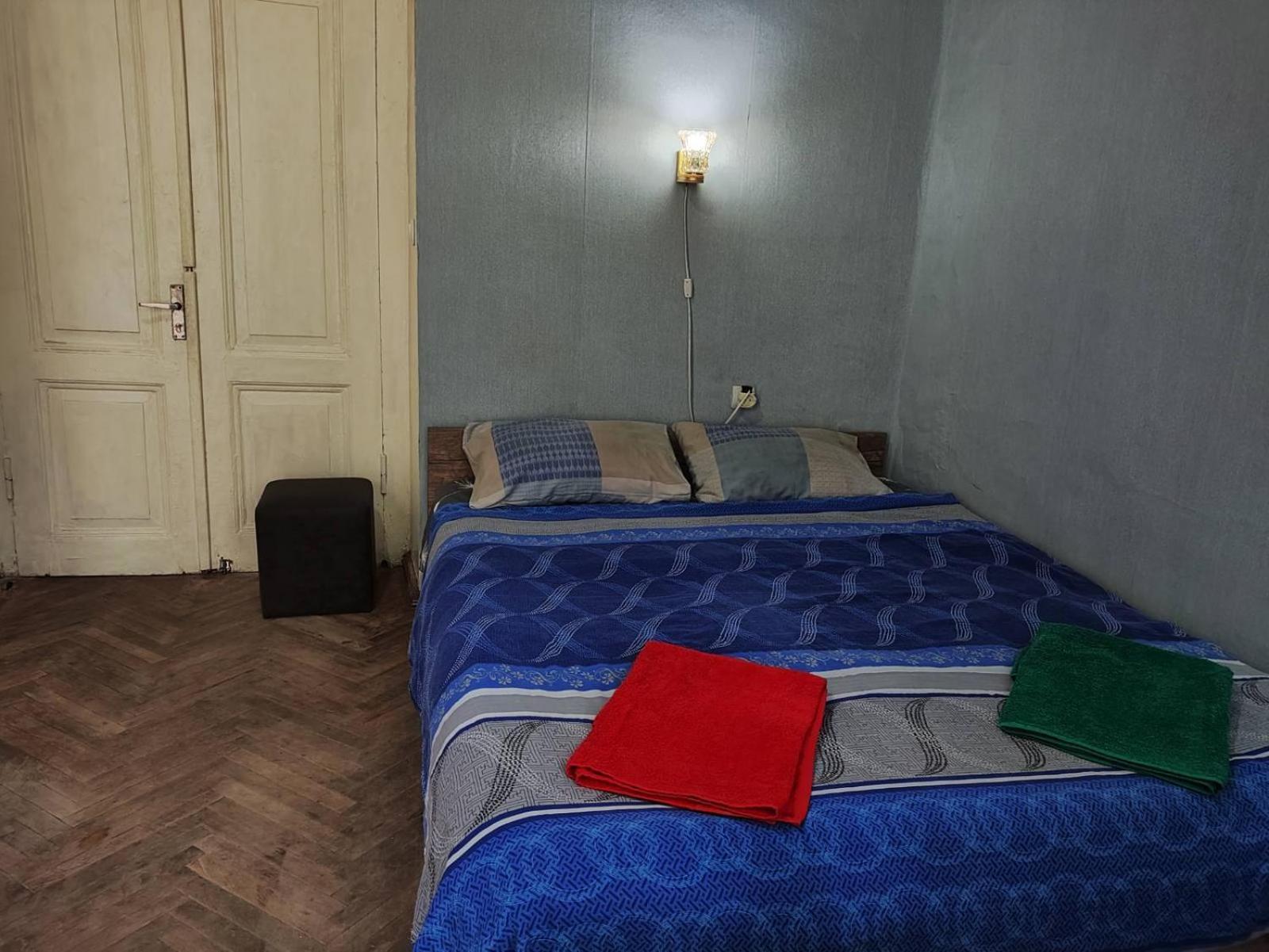 Eka'S Apartment On Marjanishvili Tbilisi Luaran gambar